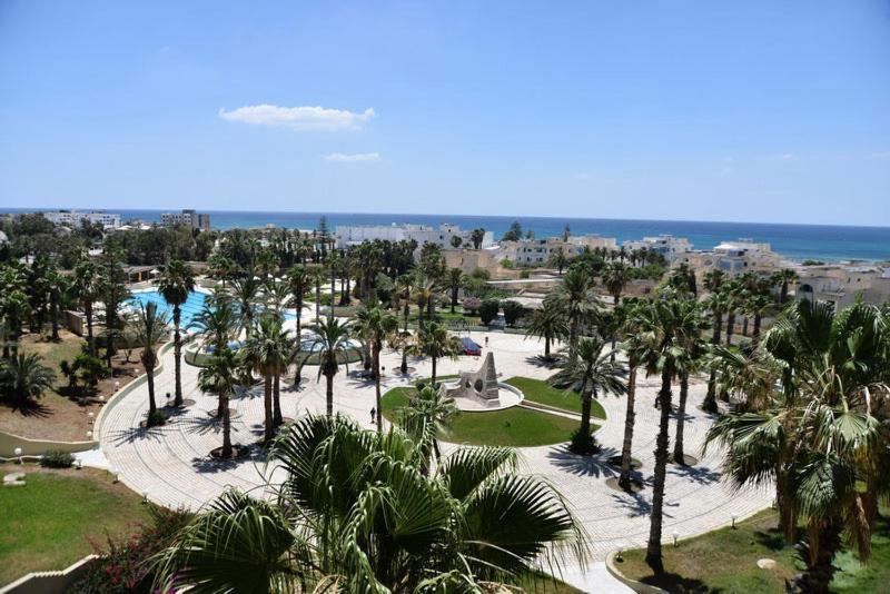 Kheops Hotel Набёль Экстерьер фото