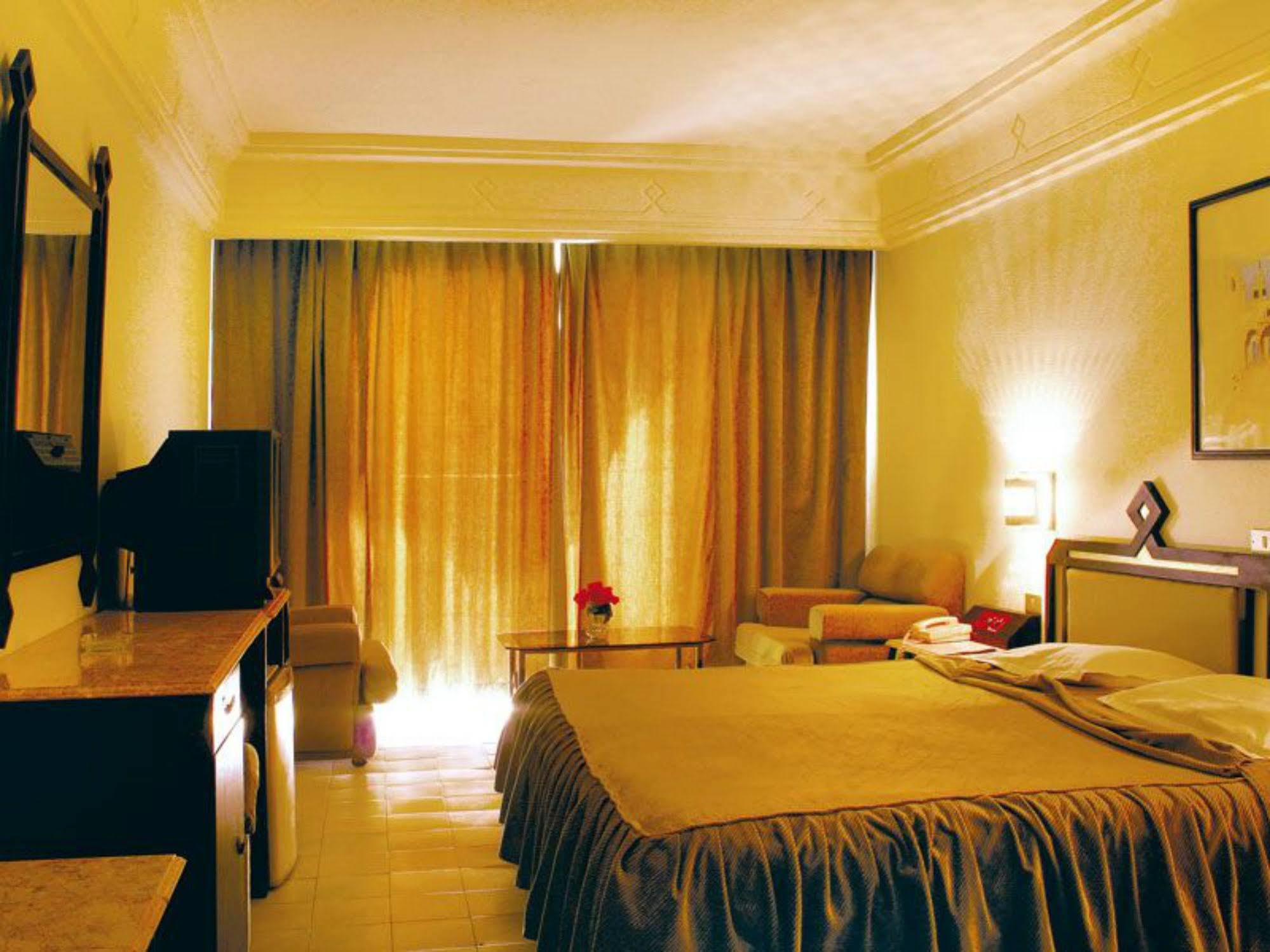 Kheops Hotel Набёль Экстерьер фото